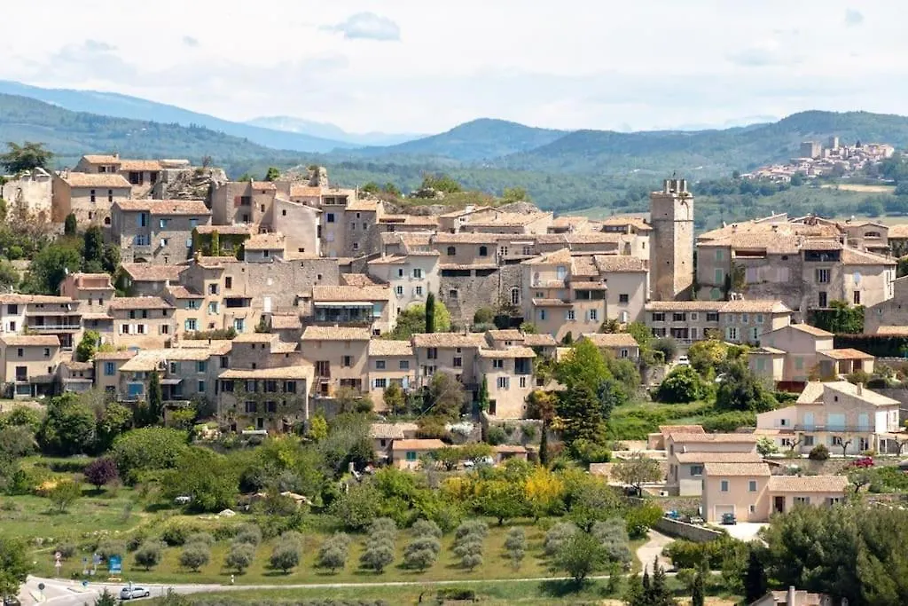 Spacious Stylish Provencal House With Terrace Saignon